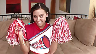 Hot cheerleader Ivy drives their way stepdaddy senseless be advantageous to their way pusssy